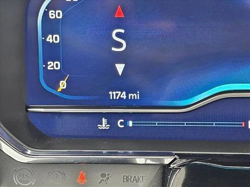 Used 2024 Chevrolet Silverado 3500 LT w/ Safety Package image 23