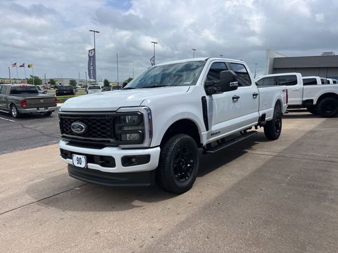 New 2026 Ford F350 XL AWD/4WD image 4