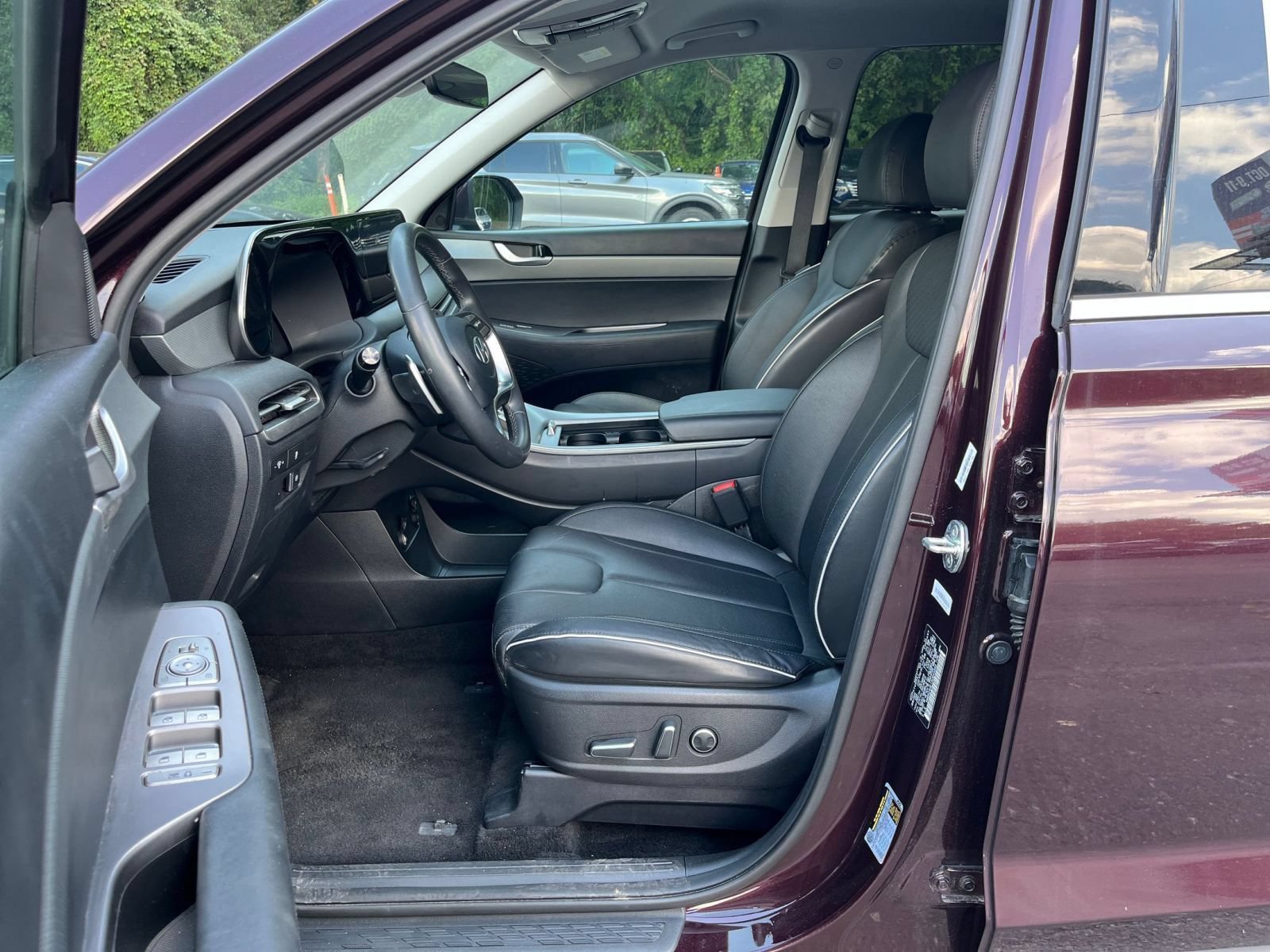 Used 2025 Hyundai Palisade SEL FWD image 33