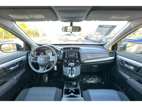 Used 2018 Honda CR-V LX image 9