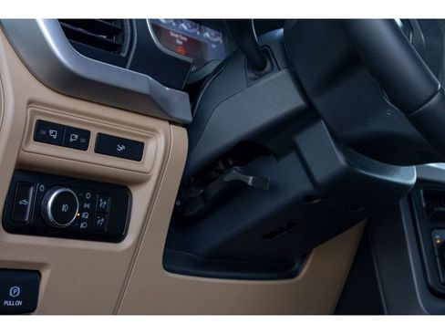 Used 2023 Ford F150 XLT w/ Equipment Group 302A High AWD/4WD image 18