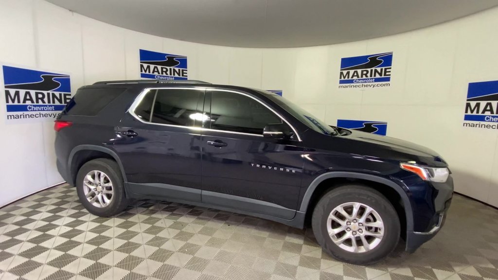 Used 2020 Chevrolet Traverse LT FWD image 3