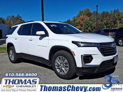 Used 2023 Chevrolet Traverse LT