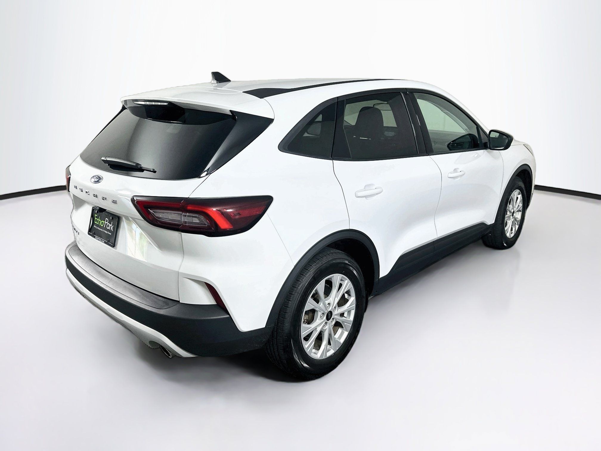 Used 2025 Ford Escape Active FWD image 9