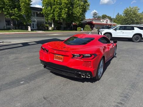Used 2022 Chevrolet Corvette Stingray Preferred Cpe w/ 2LT RWD image 8
