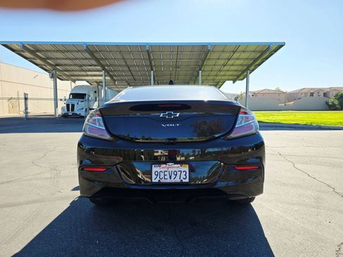 Used 2019 Chevrolet Volt LT image 7