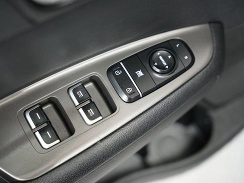 Used 2019 Kia Optima S w/ S Panoramic Sunroof Package image 37