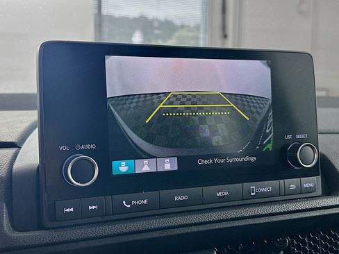 Used 2023 Honda CR-V LX image 22