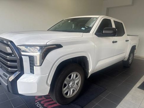 Used 2024 Toyota Tundra SR w/ SR Tow Package RWD image 4
