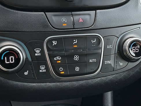 Used 2024 Chevrolet Malibu LT image 33