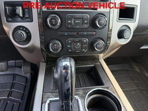 Used 2017 Ford Expedition Limited AWD/4WD image 21