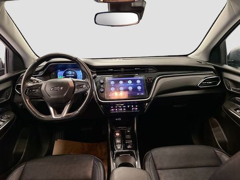 Used 2022 Chevrolet Bolt EUV LT w/ Convenience Package image 22