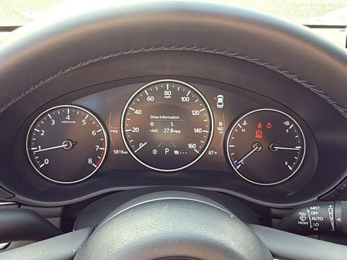 Used 2025 MAZDA MAZDA3 s image 22