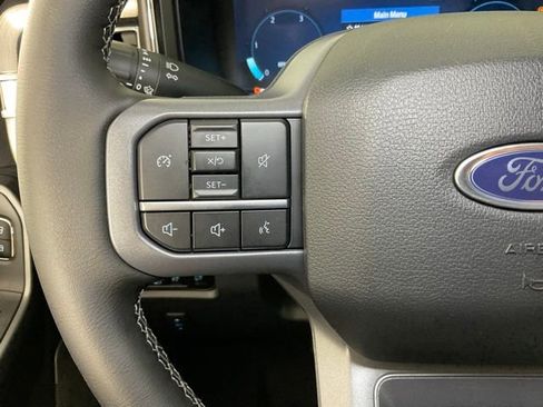 New 2025 Ford F250 Lariat w/ Chrome Package image 23