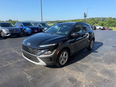 Used 2023 Hyundai Kona SEL AWD/4WD image 7