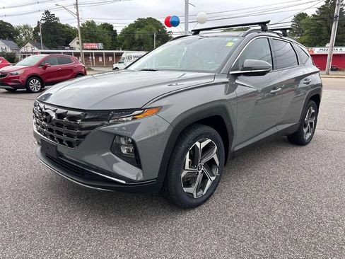 Certified 2024 Hyundai Tucson Limited AWD/4WD image 7