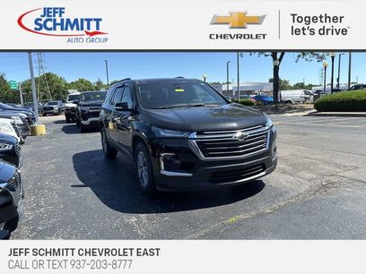 Used 2023 Chevrolet Traverse LT w/ Rear Camera Mirror Package