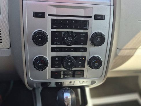 Used 2010 Mercury Mariner Premier AWD/4WD image 12