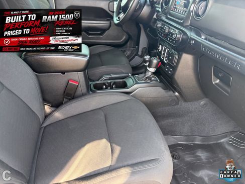 Used 2022 Jeep Wrangler Sport AWD/4WD image 12