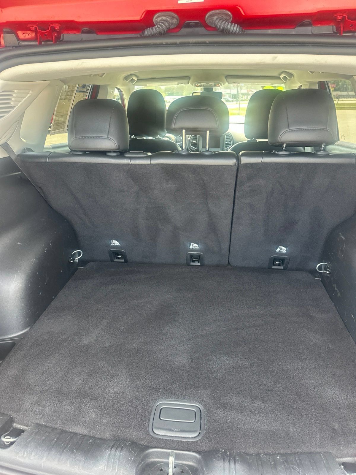 Used 2019 Jeep Compass Latitude AWD/4WD image 16