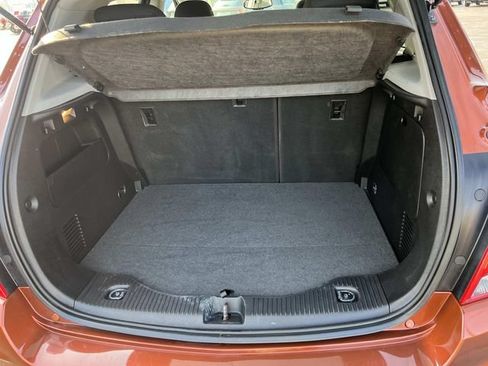 Used 2019 Chevrolet Trax LT FWD image 11