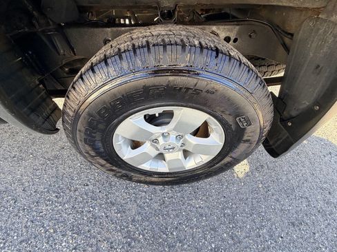 Used 2012 Nissan Frontier SV image 55