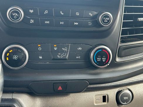 Used 2020 Ford Transit 250 148 High Roof Extended image 21