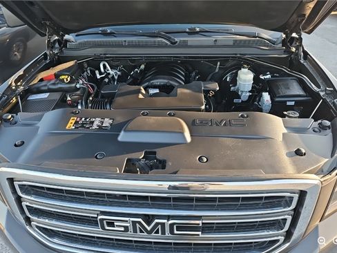 Used 2019 GMC Yukon SLT AWD/4WD image 11