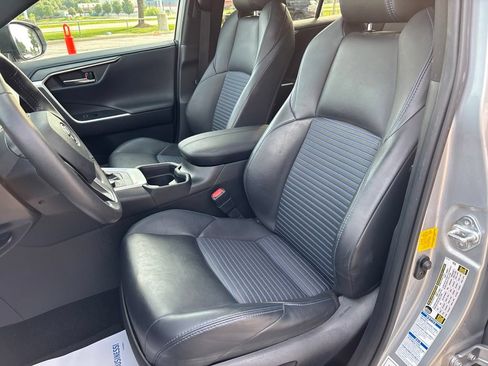 Used 2020 Toyota RAV4 XSE w/ XSE Grade Weather Package AWD/4WD image 61