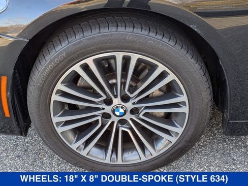 Used 2017 BMW 530i xDrive image 10