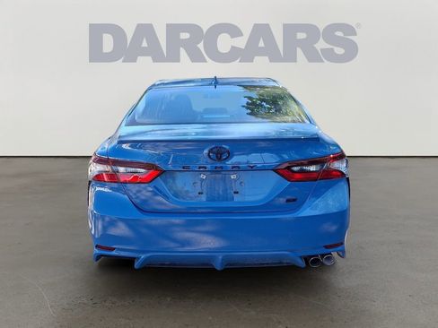 Used 2024 Toyota Camry SE FWD image 6