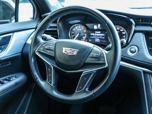 Used 2023 Cadillac XT5 Premium Luxury FWD image 21