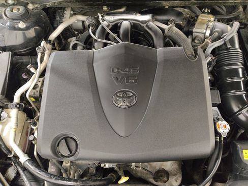 Used 2018 Toyota Camry XLE w/ Driver Assist Package image 30