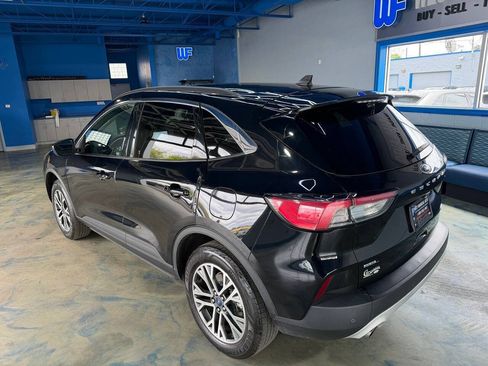 Used 2020 Ford Escape SEL AWD/4WD image 8