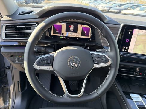 New 2026 Volkswagen Atlas SEL AWD/4WD image 28