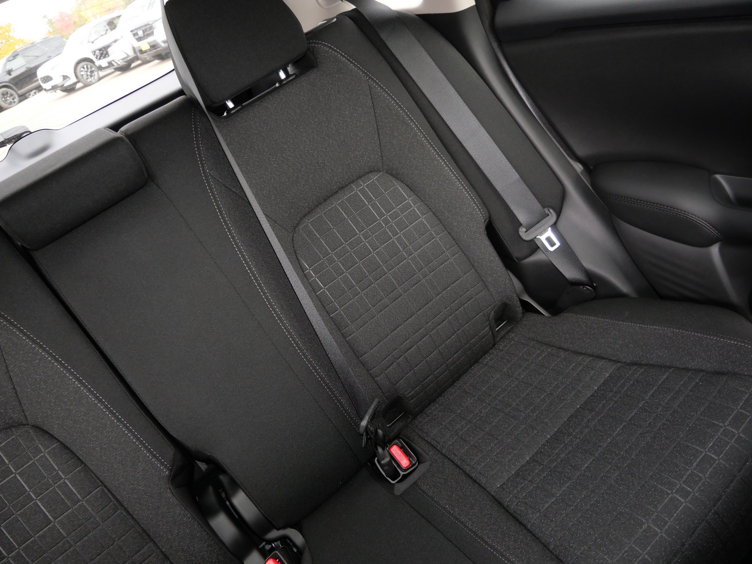 Used 2027 Honda HR-V LX image 14