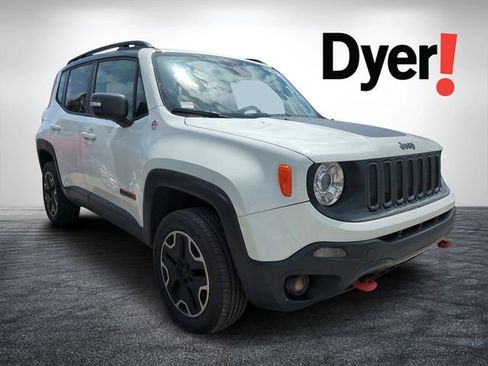 Used 2017 Jeep Renegade Trailhawk w/ Safety & Security Group AWD/4WD image 1