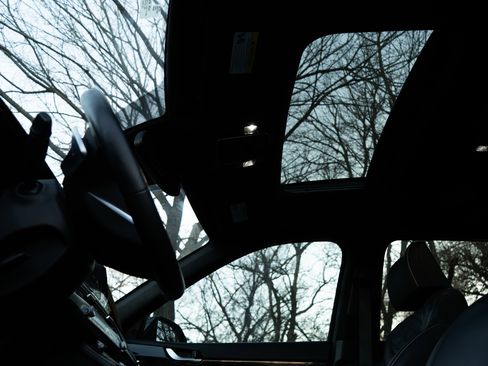 Used 2021 Hyundai Palisade Calligraphy image 34