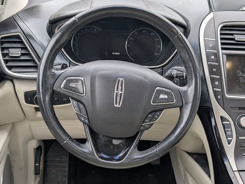 Used 2018 Lincoln MKX Black Label w/ Driver Assistance Package image 11