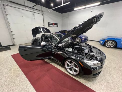 Used 2015 BMW Z4 sDrive35is image 54