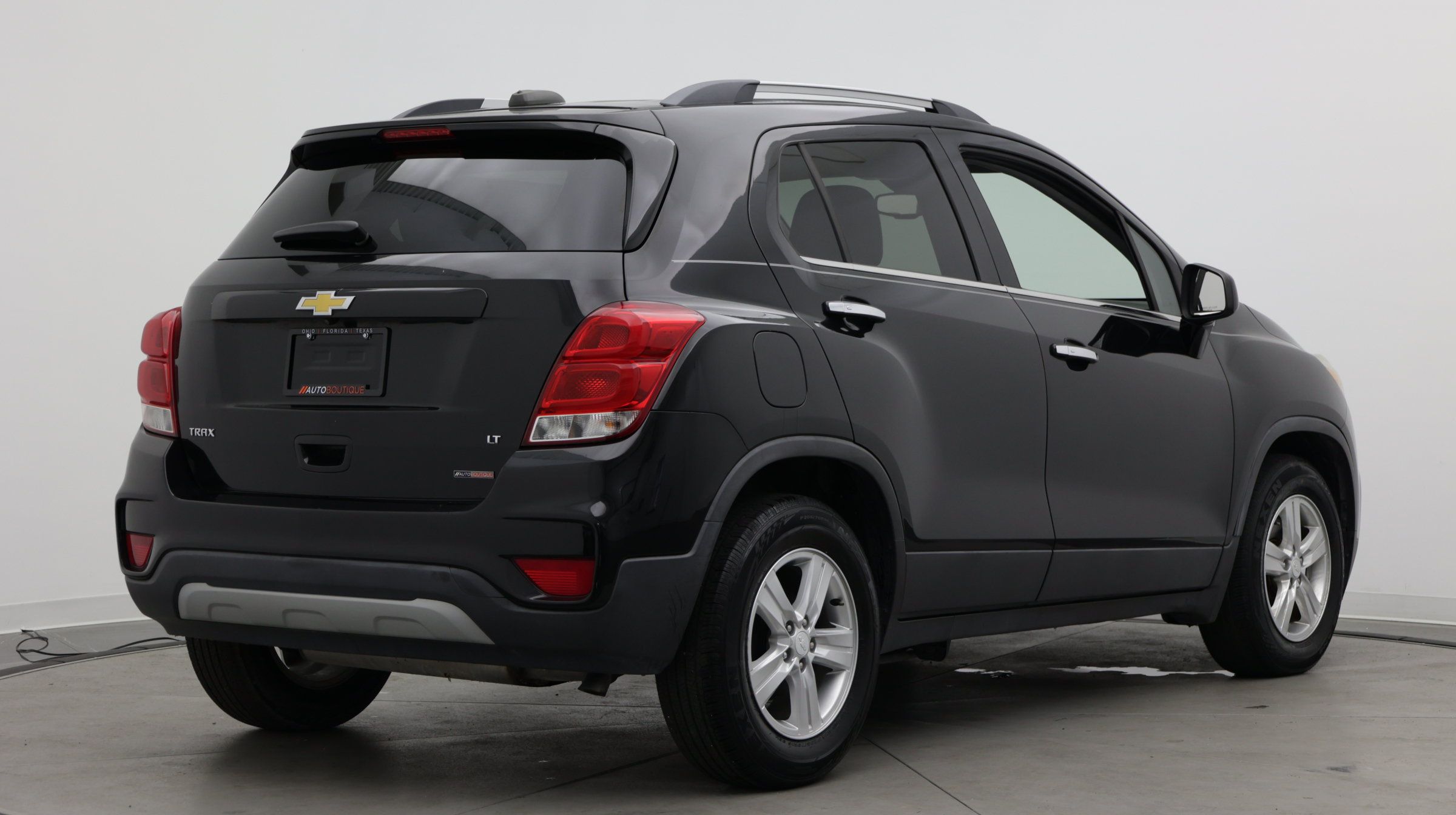 Used 2018 Chevrolet Trax LT w/ LT Convenience Package FWD image 7