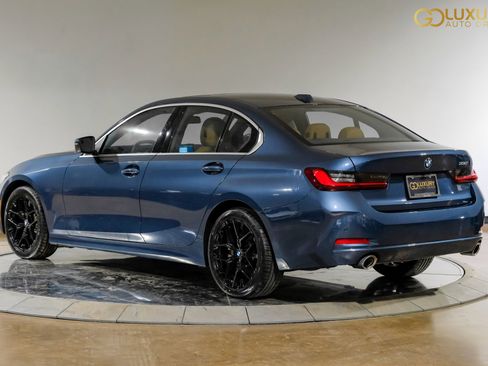 Used 2025 BMW 330i Sedan w/ Convenience Package RWD image 12