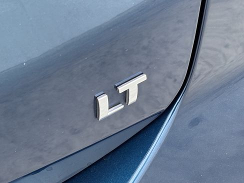 Used 2020 Chevrolet Equinox LT FWD image 5