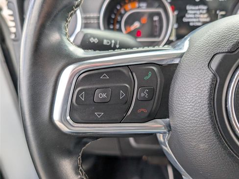 Used 2022 Jeep Gladiator Overland w/ Popular Equipment Package image 21