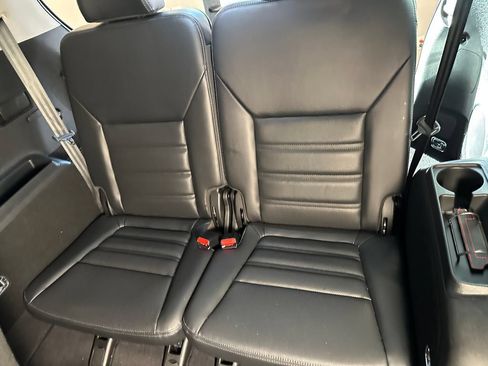 Used 2019 Kia Sorento SX w/ SX Touring Package AWD/4WD image 22
