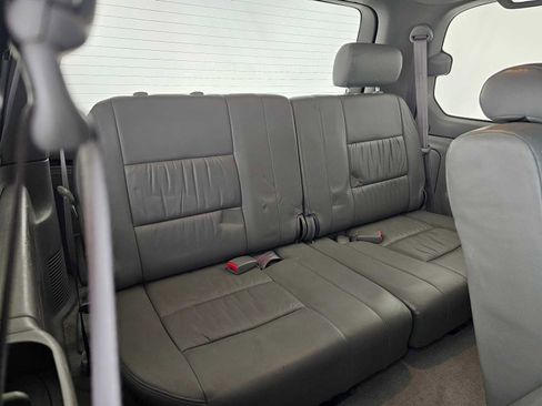 Used 2003 Toyota Land Cruiser AWD/4WD image 13