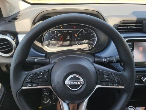 New 2025 Nissan Versa SV w/ Trunk Package image 12