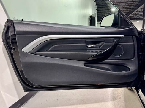 Used 2018 BMW 430i Convertible image 13