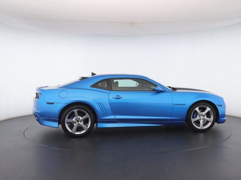 Used 2010 Chevrolet Camaro LT w/ RS Package image 22