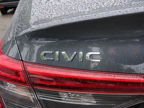 Used 2023 Honda Civic EX image 7